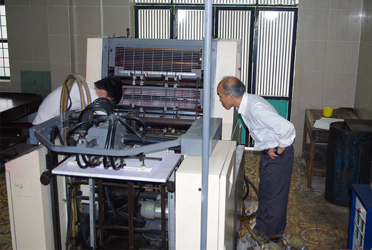 Công tác tuyển thợ in của người Nhật